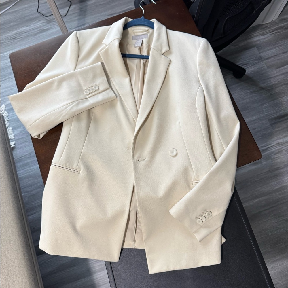 H&M Women's Beige Blazer